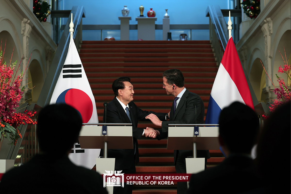 Remarks by President Yoon Suk Yeol at a Joint Press Conference  Following the Korea-Netherlands Summit
