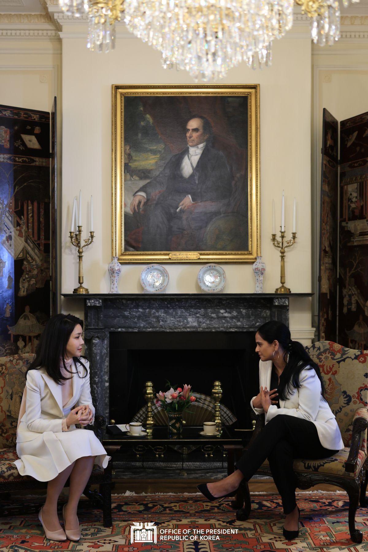 First Lady Kim Keon Hee meeting with Netflix Chief Content Officer Bela Bajaria slide 1