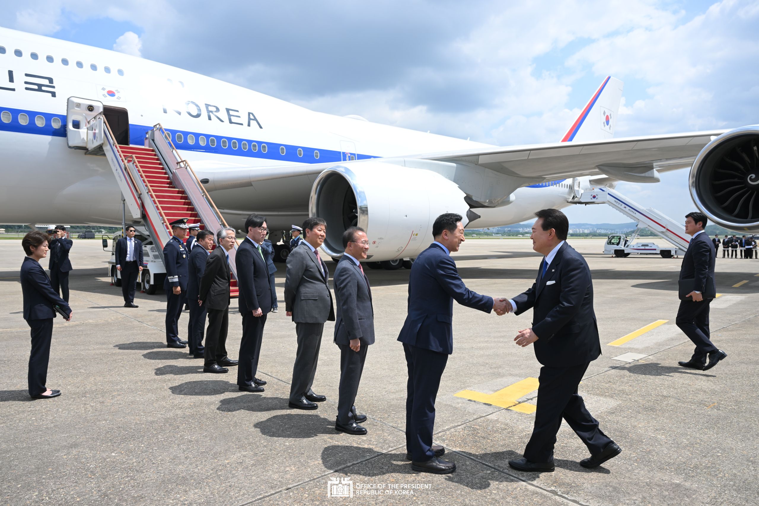 Departing from Seoul Air Base for the G7 Summit in Hiroshima, Japan slide 1