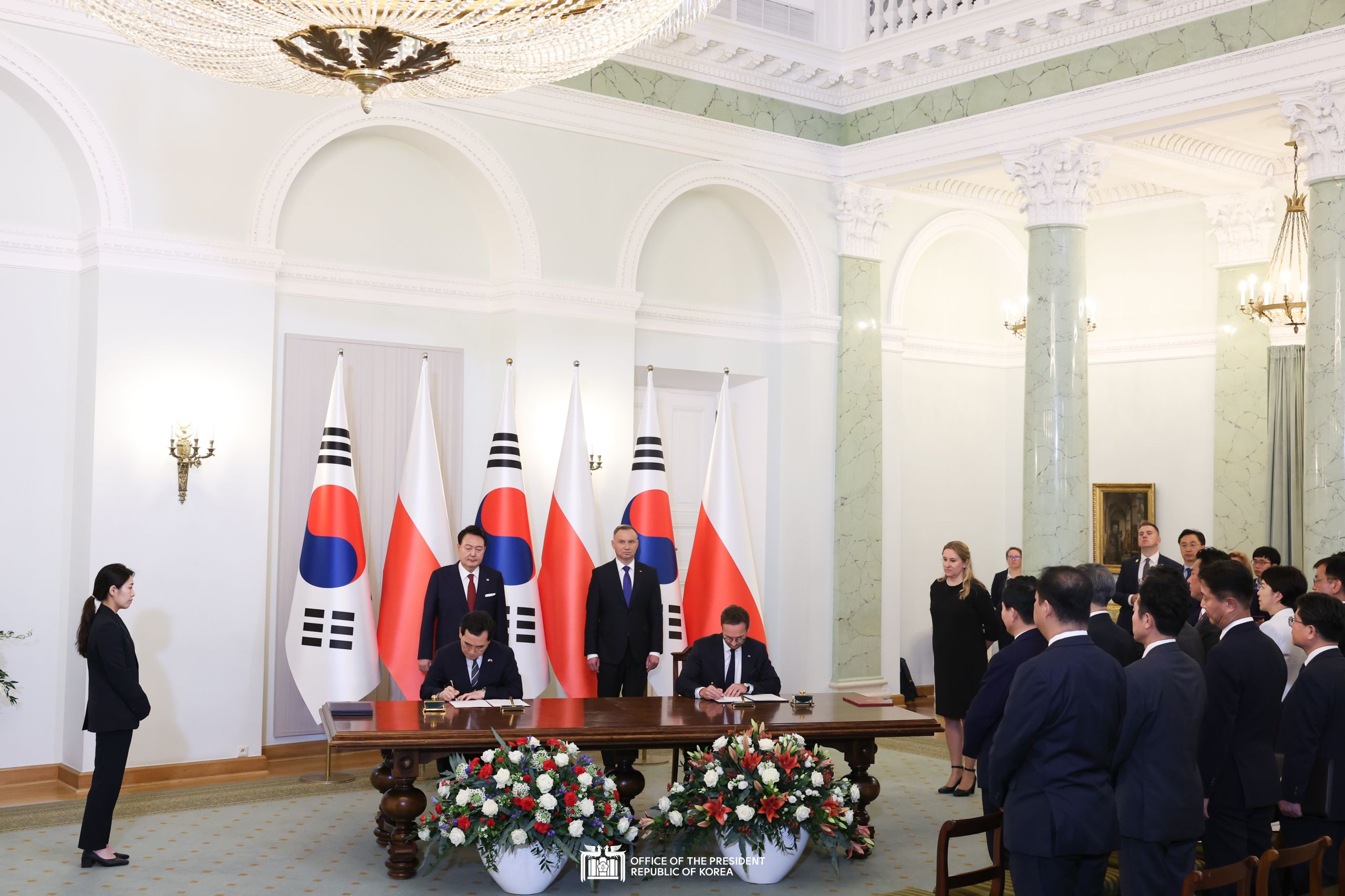 Korea-Poland agreement signing ceremony slide 1