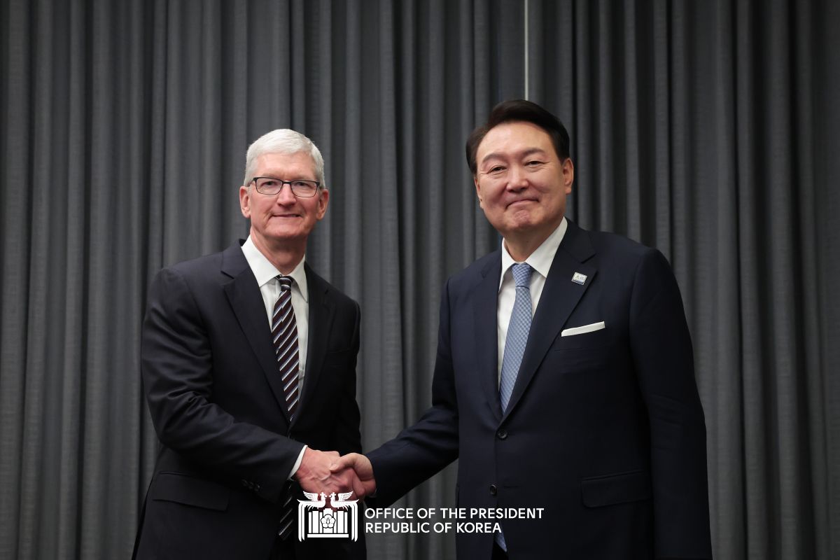 Meeting with Apple CEO Tim Cook