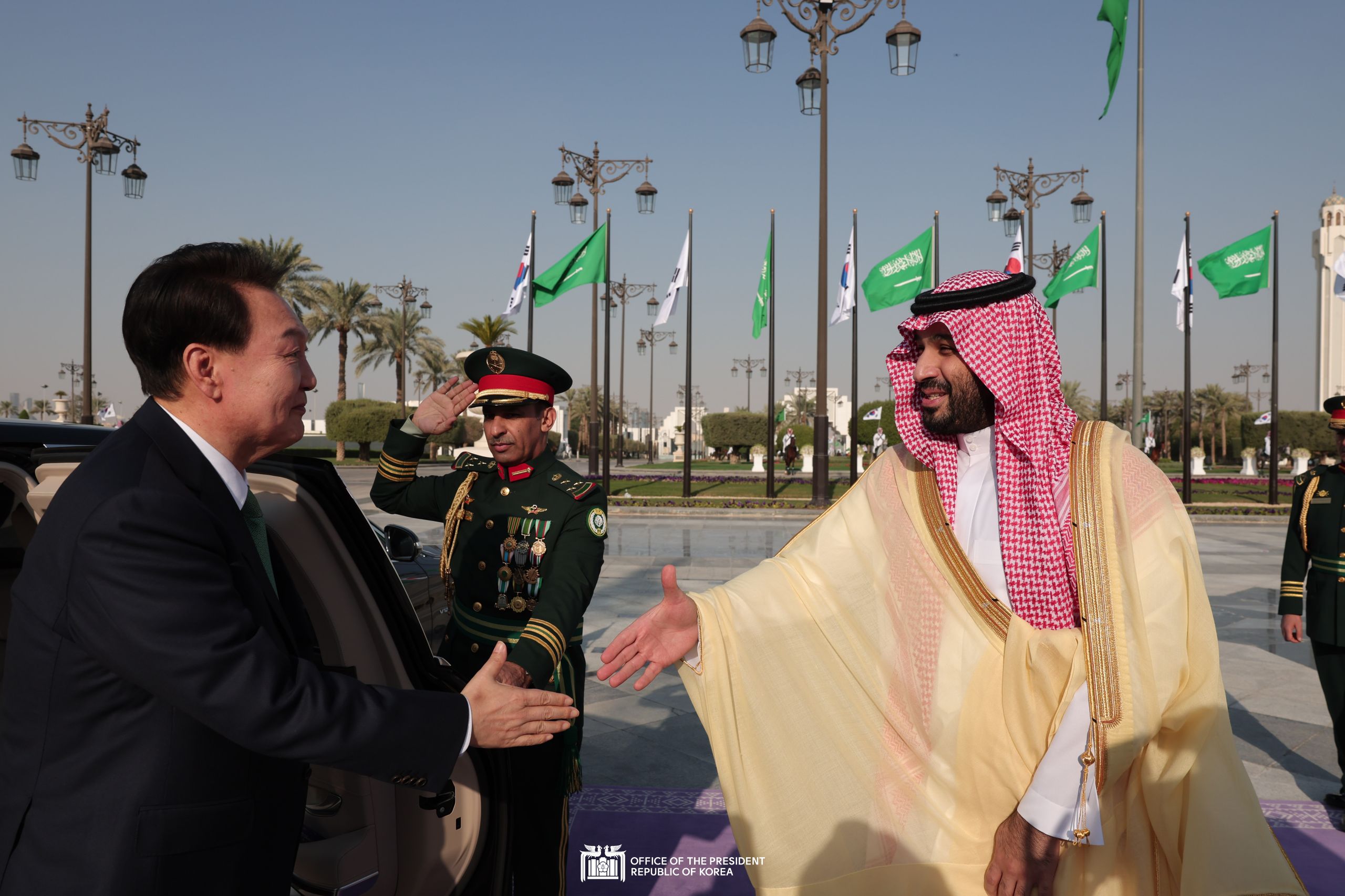 Official welcoming ceremony for the State Visit to Saudi Arabia slide 1
