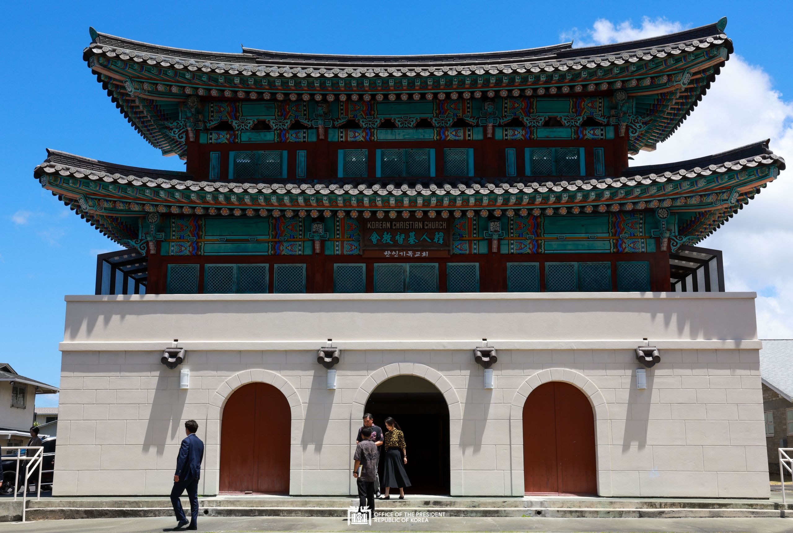 First Lady Kim Keon Hee visiting a historic site related to early Korean settlers and the national independence movement slide 1