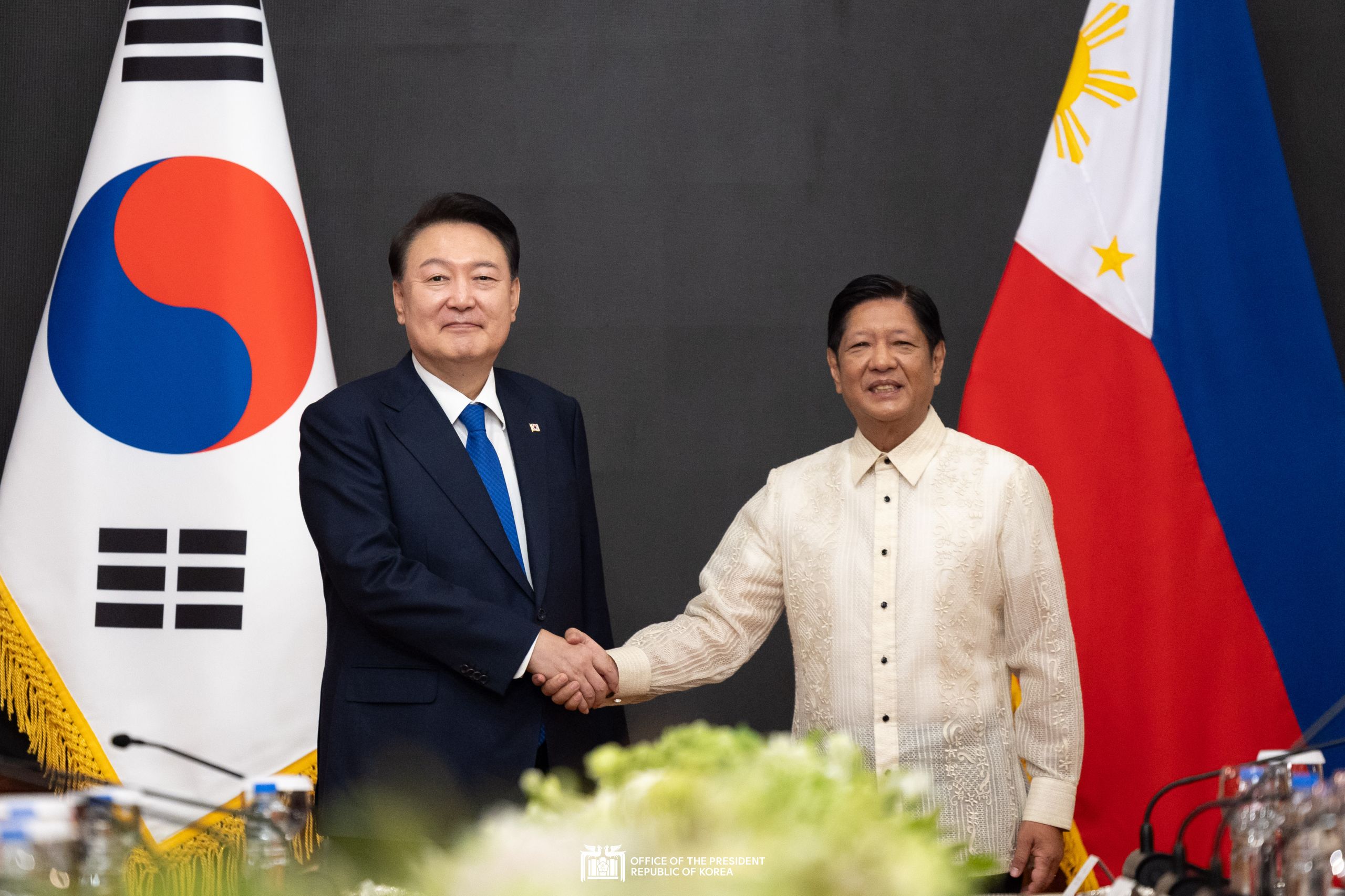 Korea-Philippines Expanded Summit slide 1