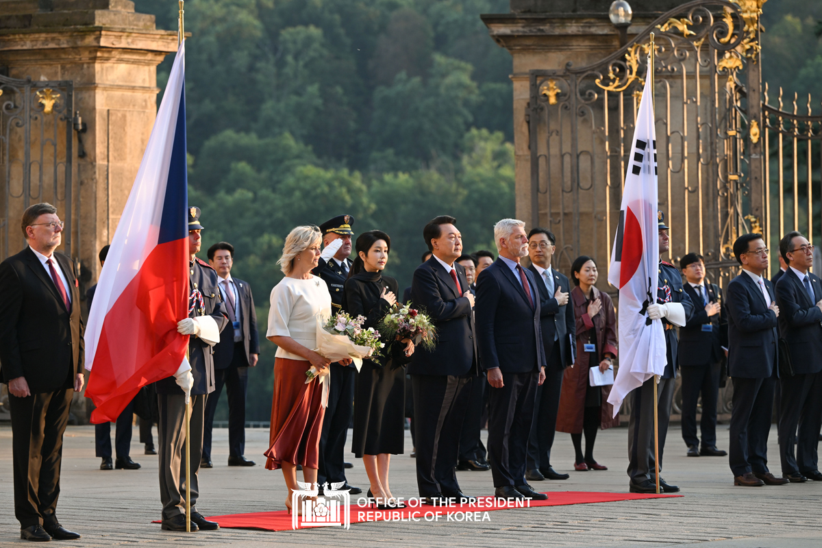 Welcoming ceremony for the official visit to the Czech Republic